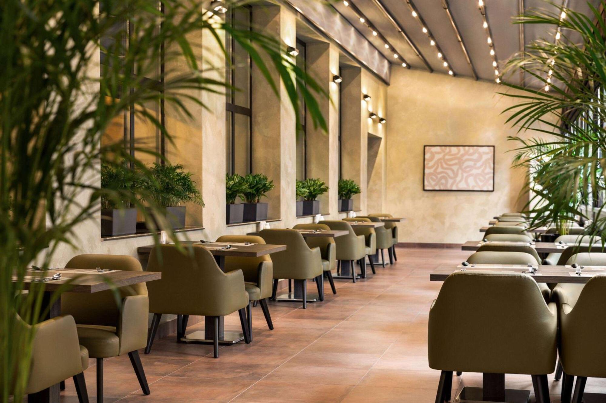 Ramada Encore By Wyndham Taškent Exteriér fotografie